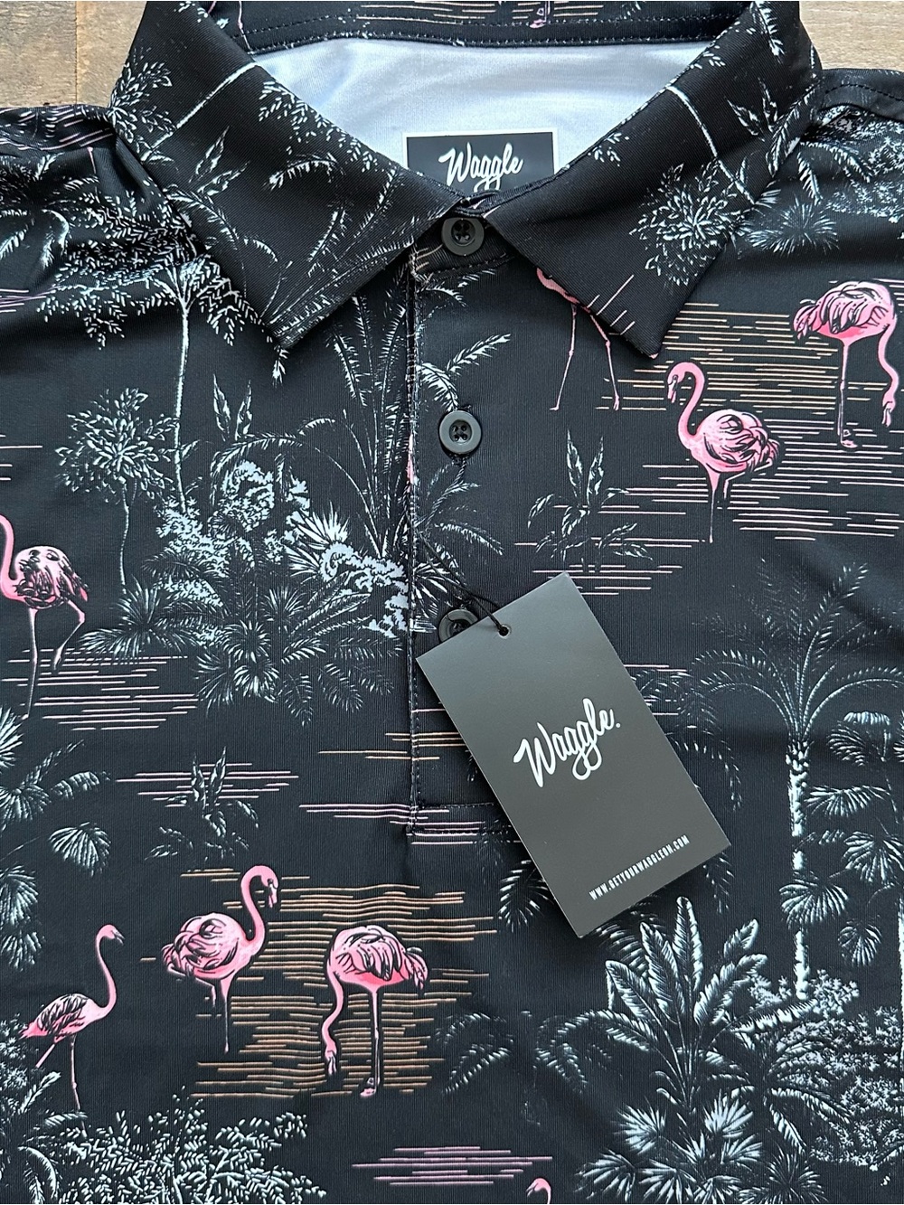 ⭐️NWT Waggle Men’s Polo - Flamingo Grove (Small) - Picture 2 of 5